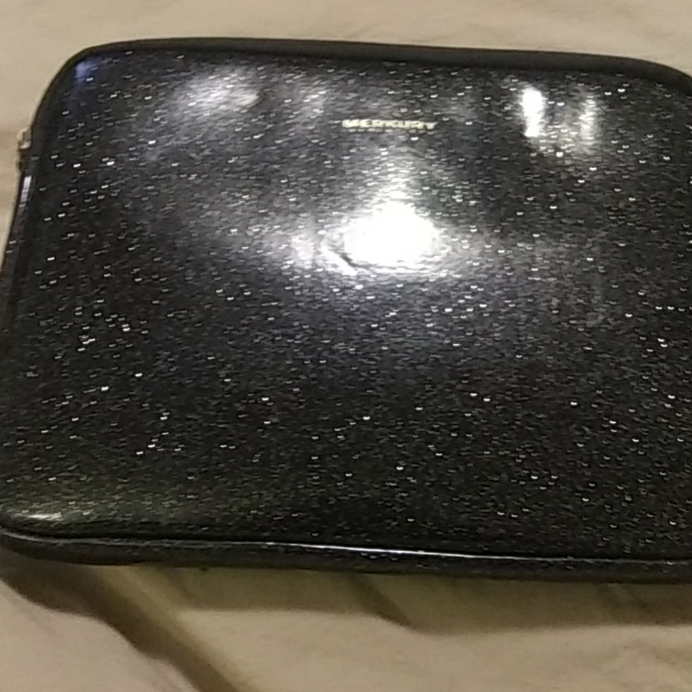 Laptop case.